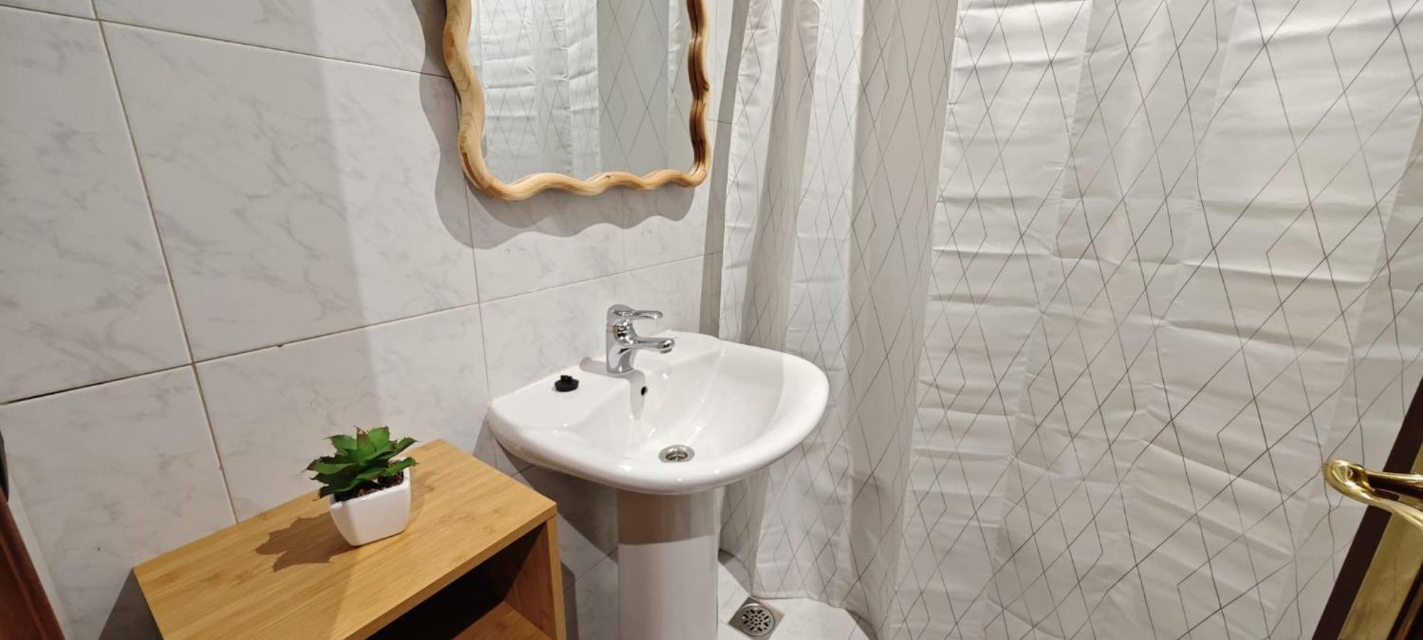 Atico Estudio Centro Vigo, Luminoso Apartment
